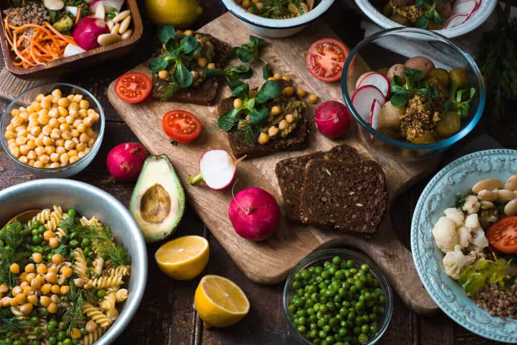 PLANT BASED DIET Holistic Approaches to Food Allergies: Relief Through Functional Testing and Nutrition